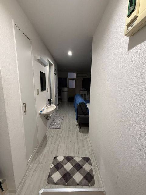 Studio Apartment — Room 4B in Otaki-cho, Yokosuka — photo 2 of 6